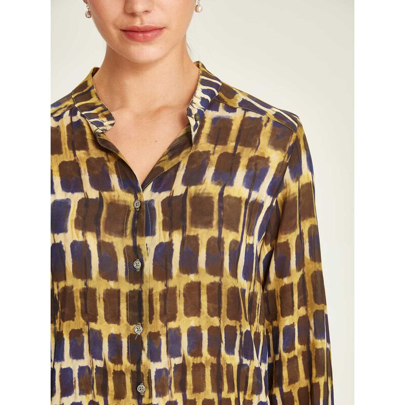 Sills Mosaic Longline Shirt image number 2